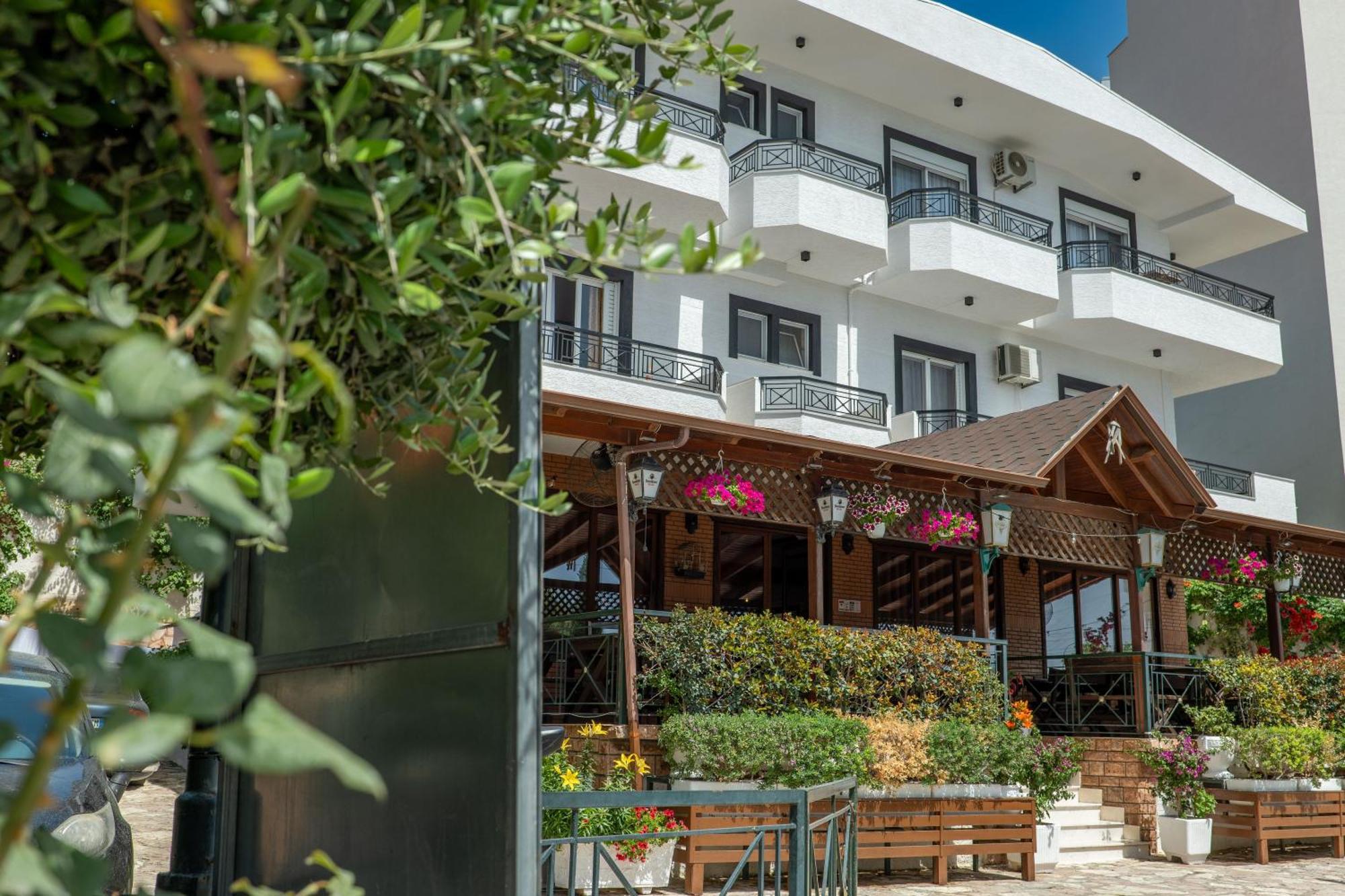 Sunkised Hotel Σαράντα Εξωτερικό φωτογραφία