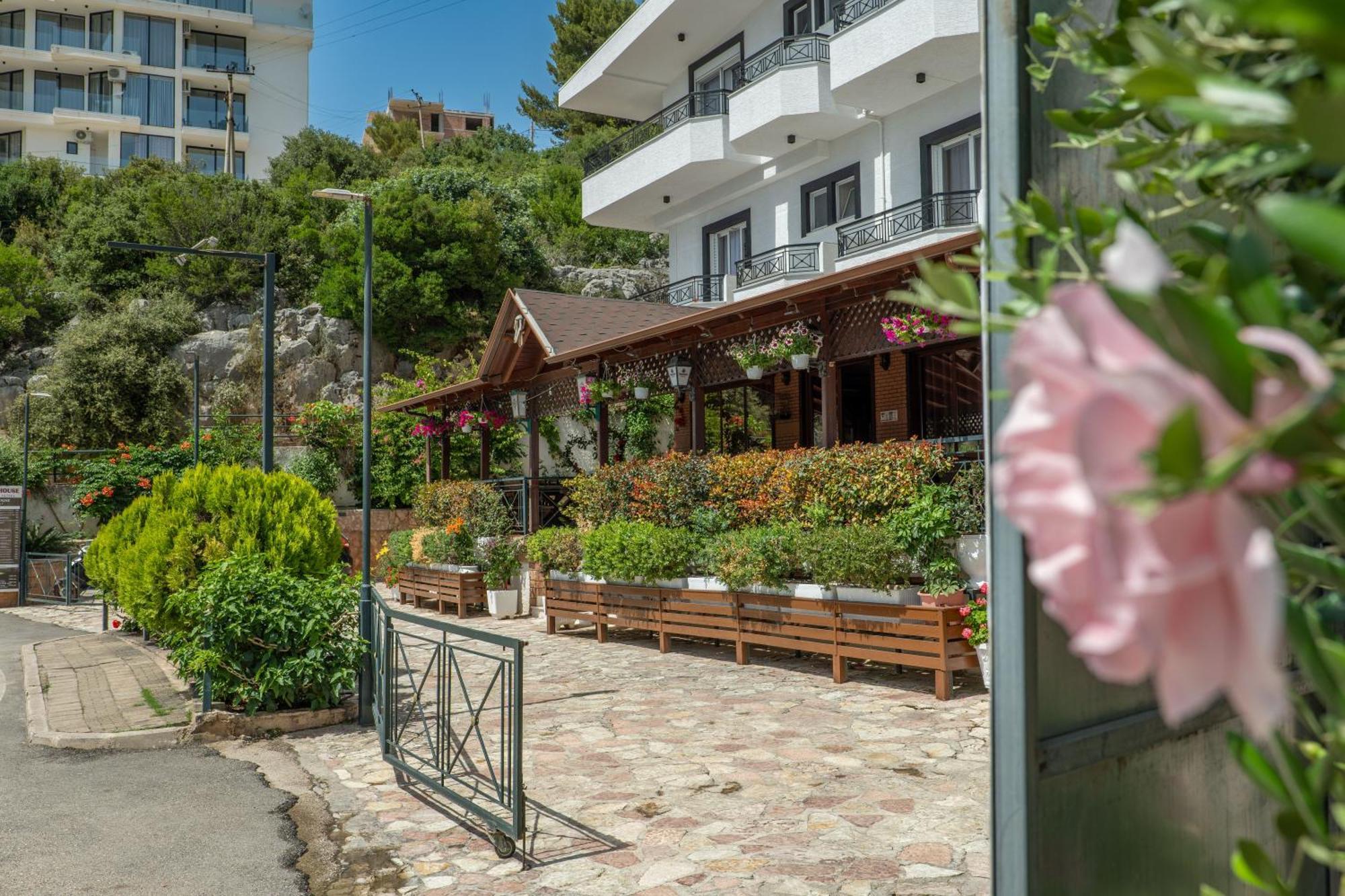 Sunkised Hotel Σαράντα Εξωτερικό φωτογραφία